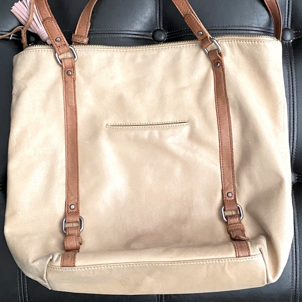 The Sak leather purse